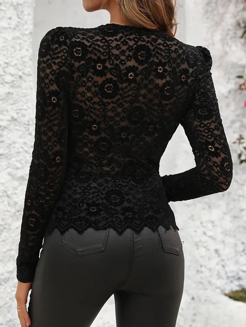 Wear A Western-style Blouse Inside