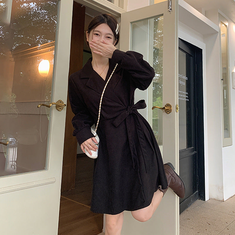 Fitted-waist Figure-flattering French-style Mini Dress
