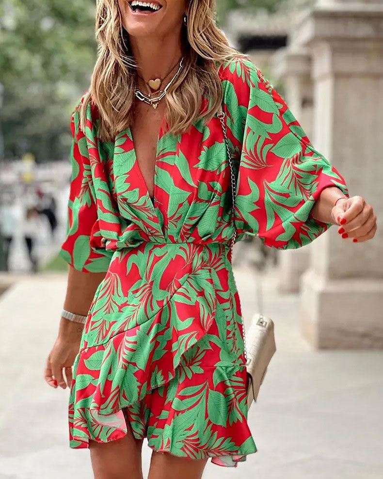 Comfortable casual waist slim V-neck dress